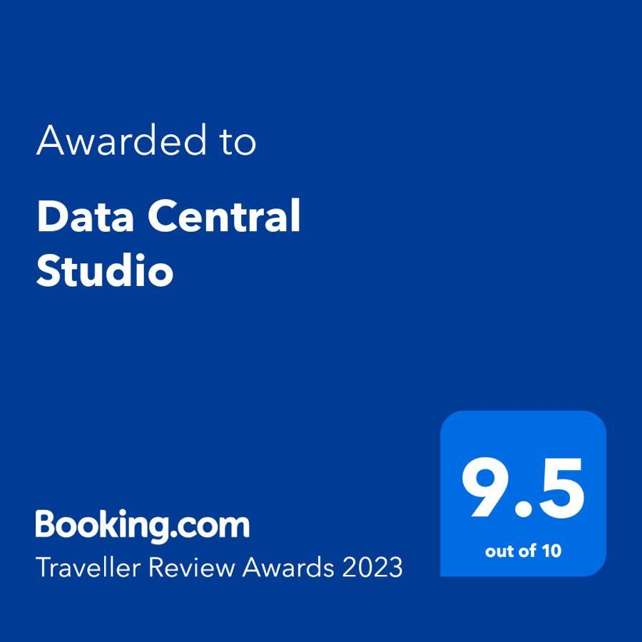 Data Central Studio نوفي ساد المظهر الخارجي الصورة